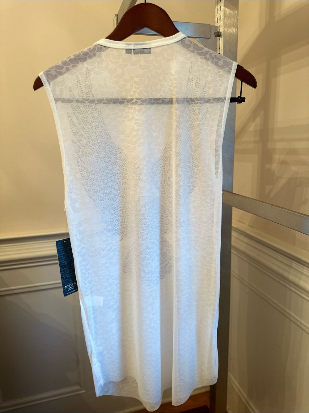 Men's White V-Neck Sleeveless Shirt with Eagle Graphic S1045 - Picture 6 of 10